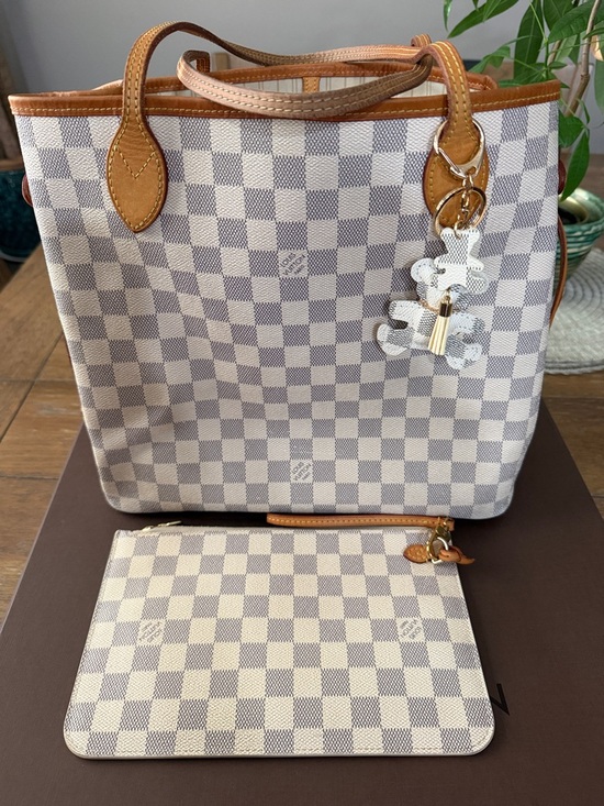 Louis Vuitton Handbags - Louis Vuitton MM l